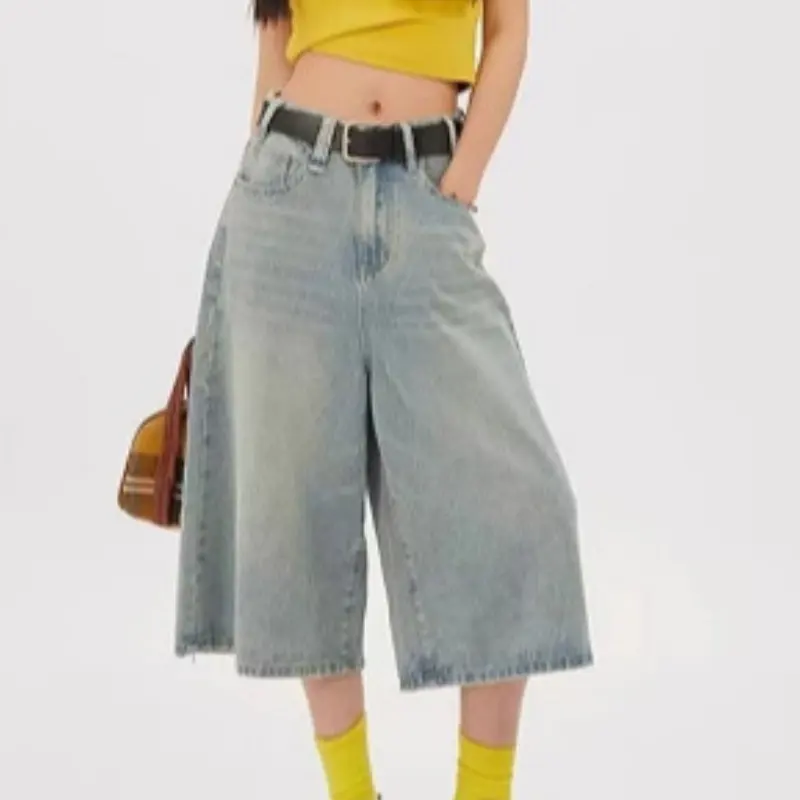 Loose-fit Wide-leg Denim Capri Pants