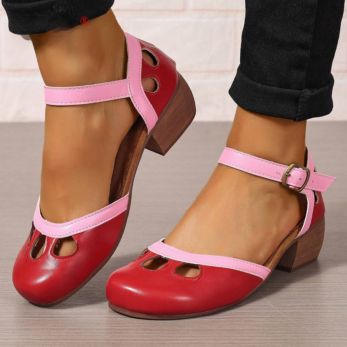 High-Heeled Buckle Sandals, picture 3 of 5