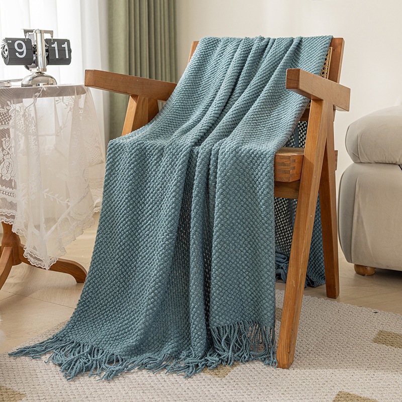 Retro Knitted Blanket With Nordic Style