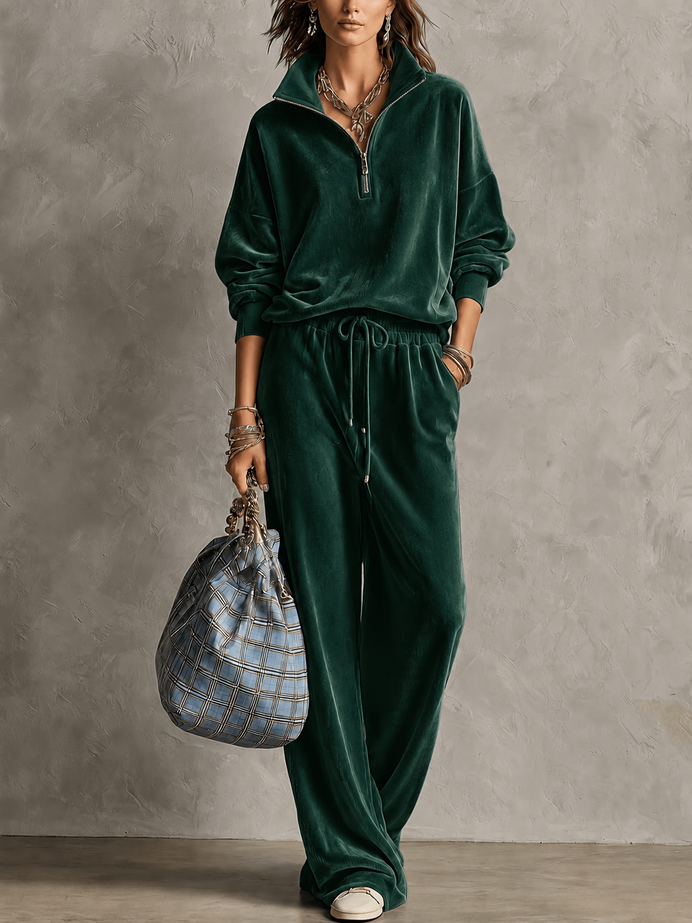 Women's casual suit – top and pants set detail and fabric view