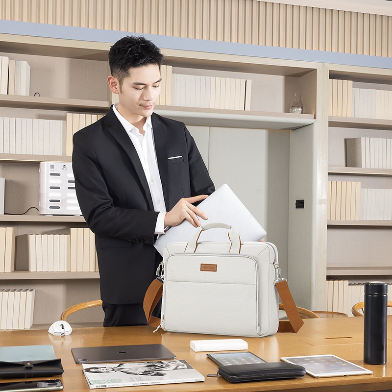 Minimalist Crossbody Bag Laptop Sleeve