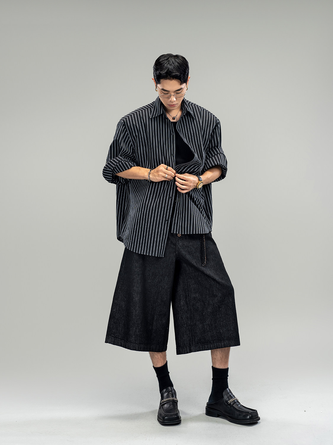 Sophisticated Black And White Striped Three Quarter Sleeve Shirt