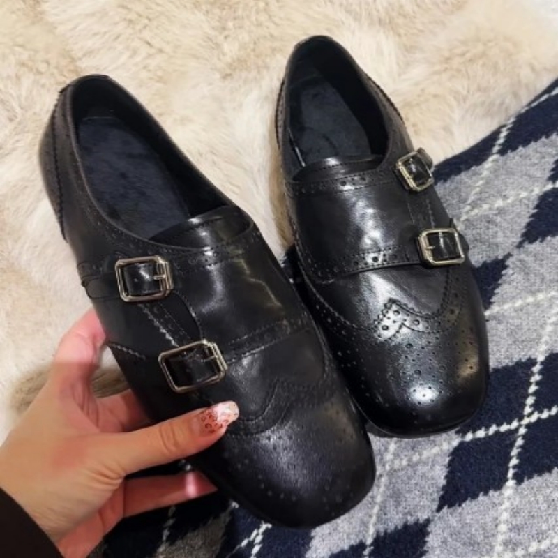 Womens Retro Leather Belt Buckle Versatile Small Leather Shoes