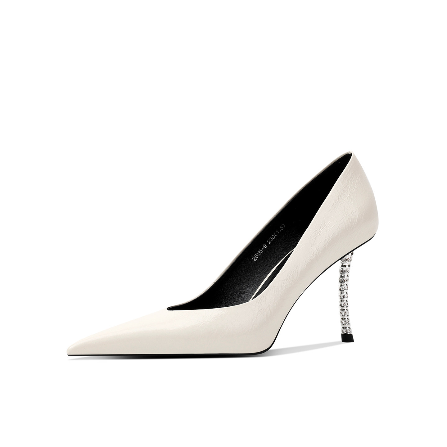 High-heeled Shoes With Pointed Feet And Not Tired Feet