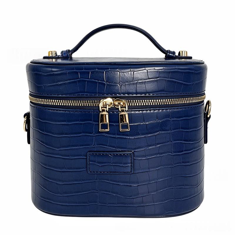New Crocodile-Print Stylish Large-Capacity Portable Cosmetic Bag - Blue