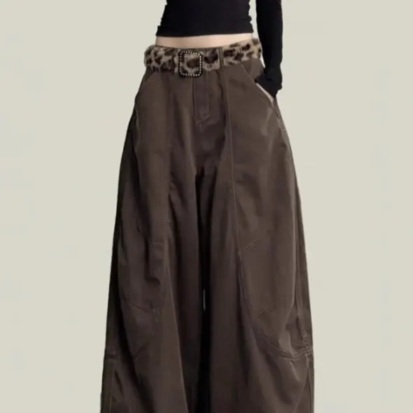 Vintage-style Deep Coffee-colored Denim Jeans
