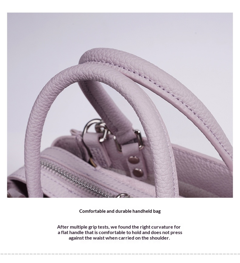 Leather handbag exterior pocket detail