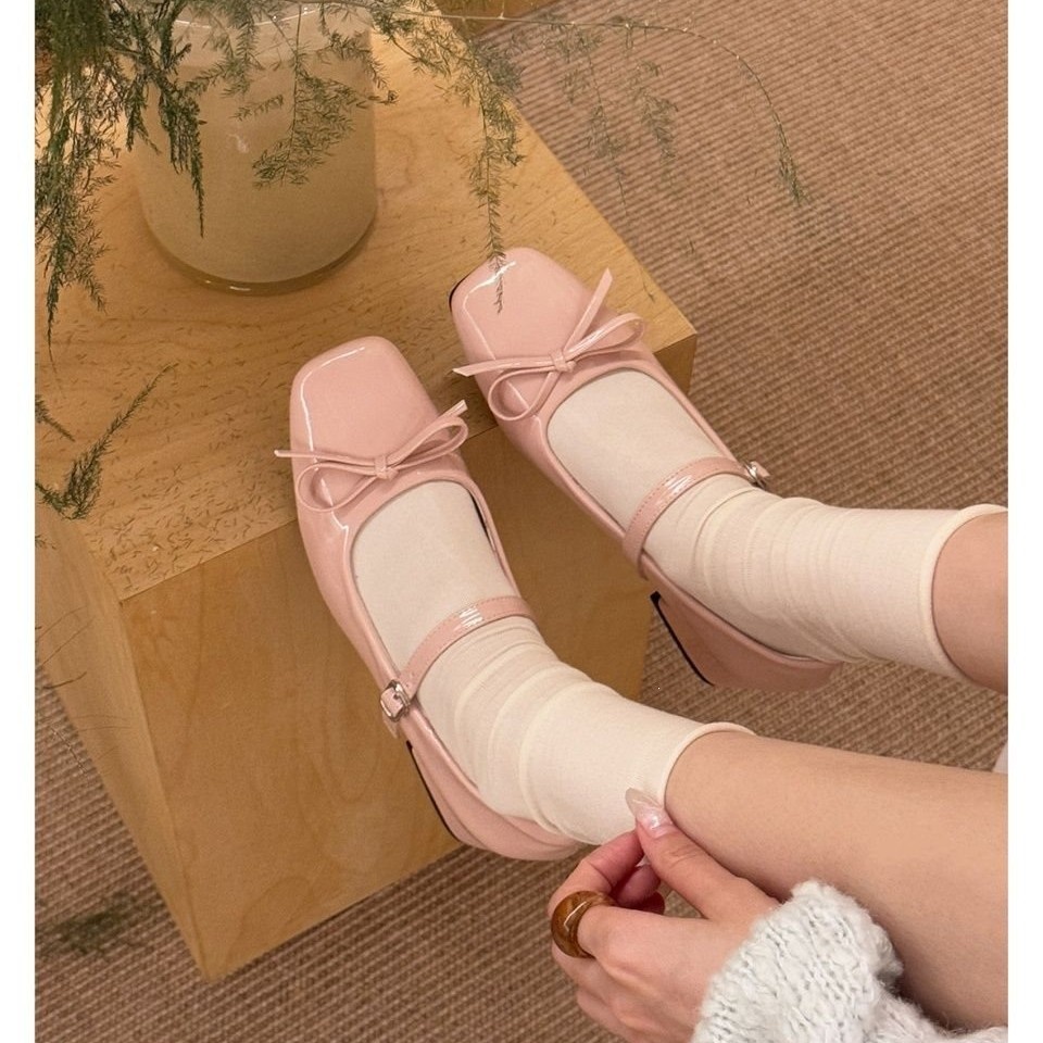 Square Toe Low Heel Sandals, picture 3 of 9