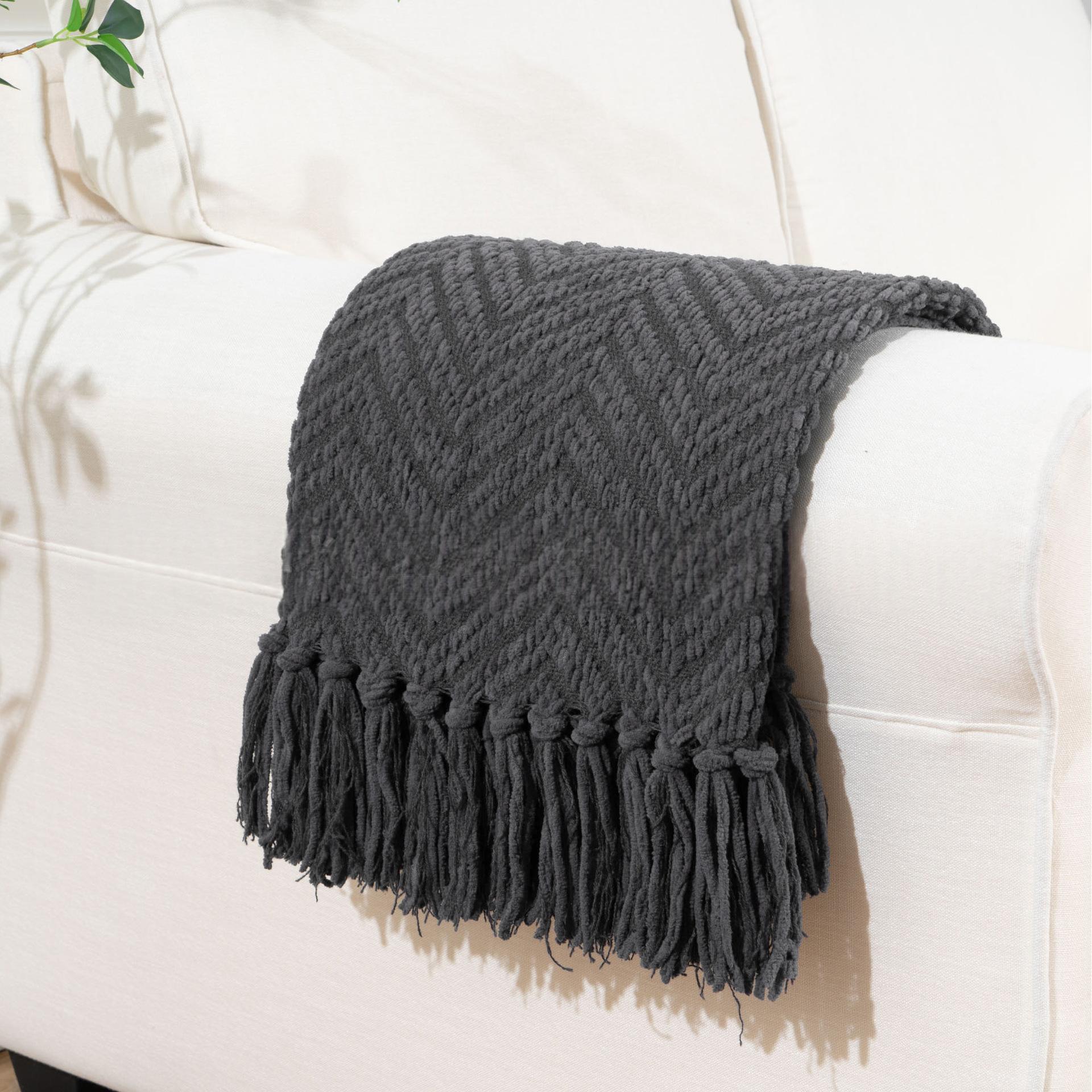 Chenille Throw Blanket with Tassels, picture 10 of 10