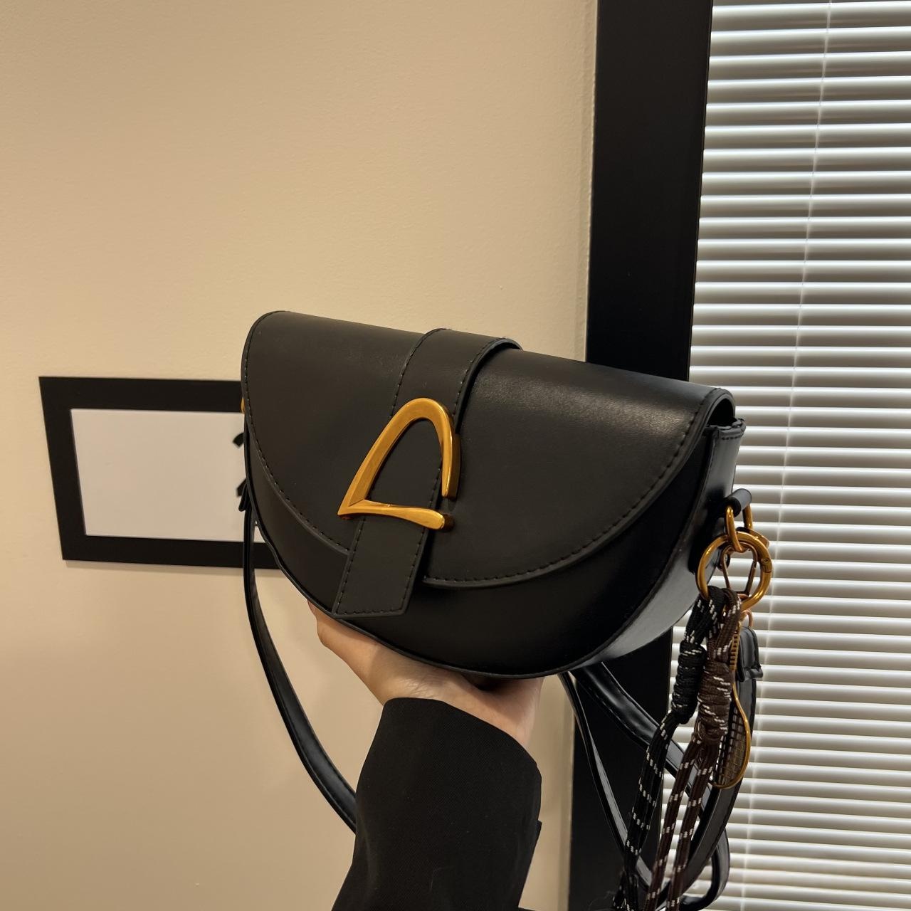 High-grade Fashion Retro Shoulder Bag