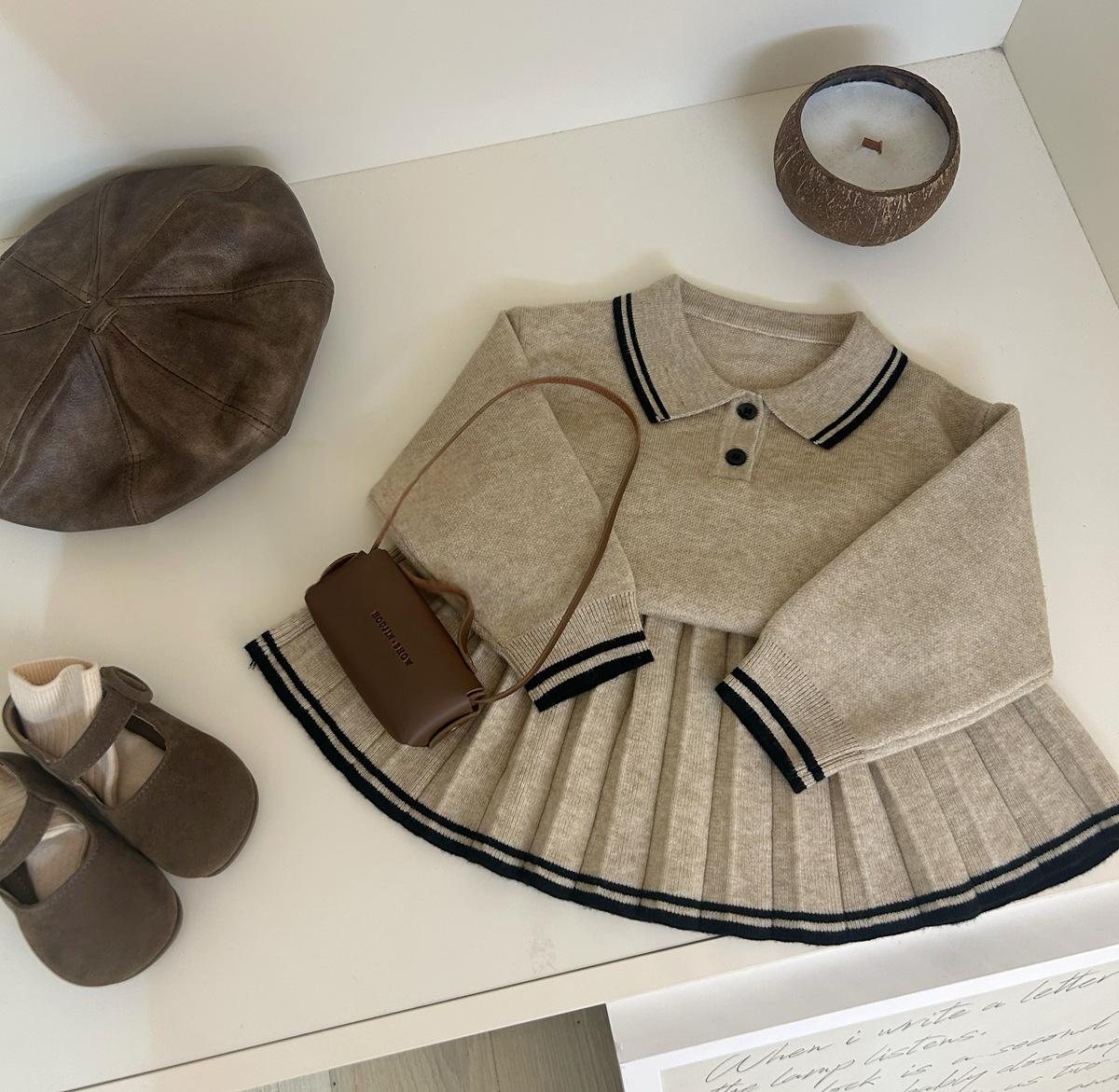 Girls Fashion Top With A Pleated Skirt