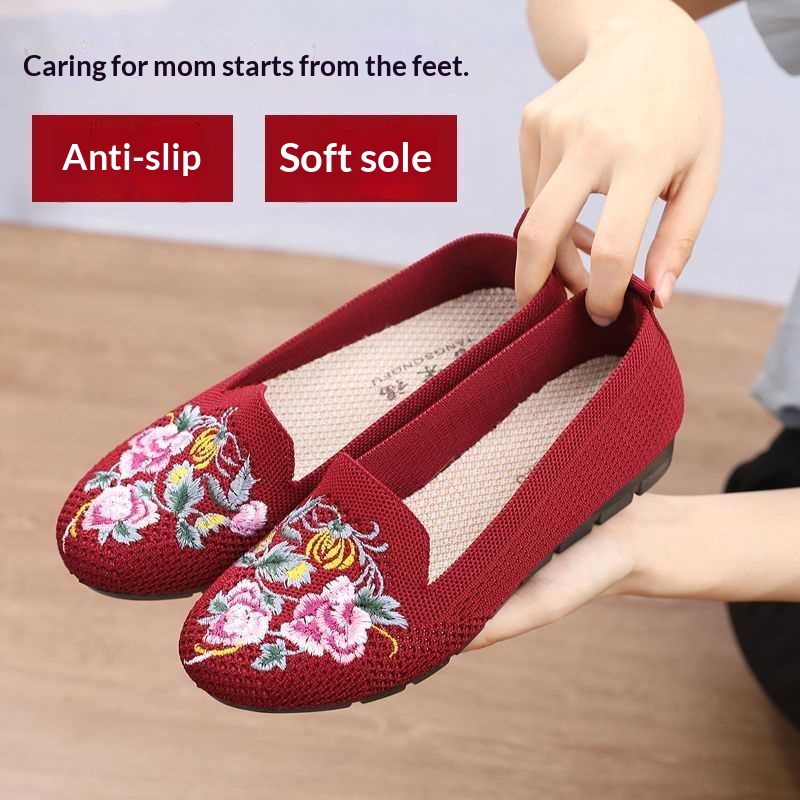 Pointed Toe Flats, picture 3 of 4