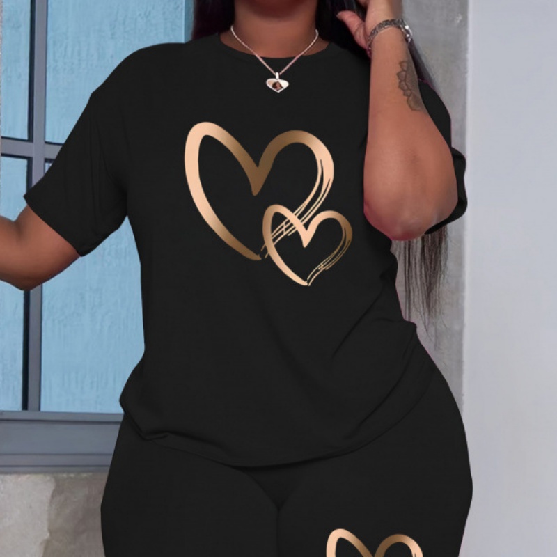 Casual Sporty Womens T-shirt And Shorts With A Heart Print