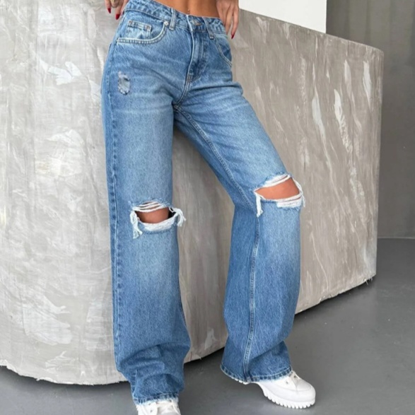 Distressed Design-forward Jeans