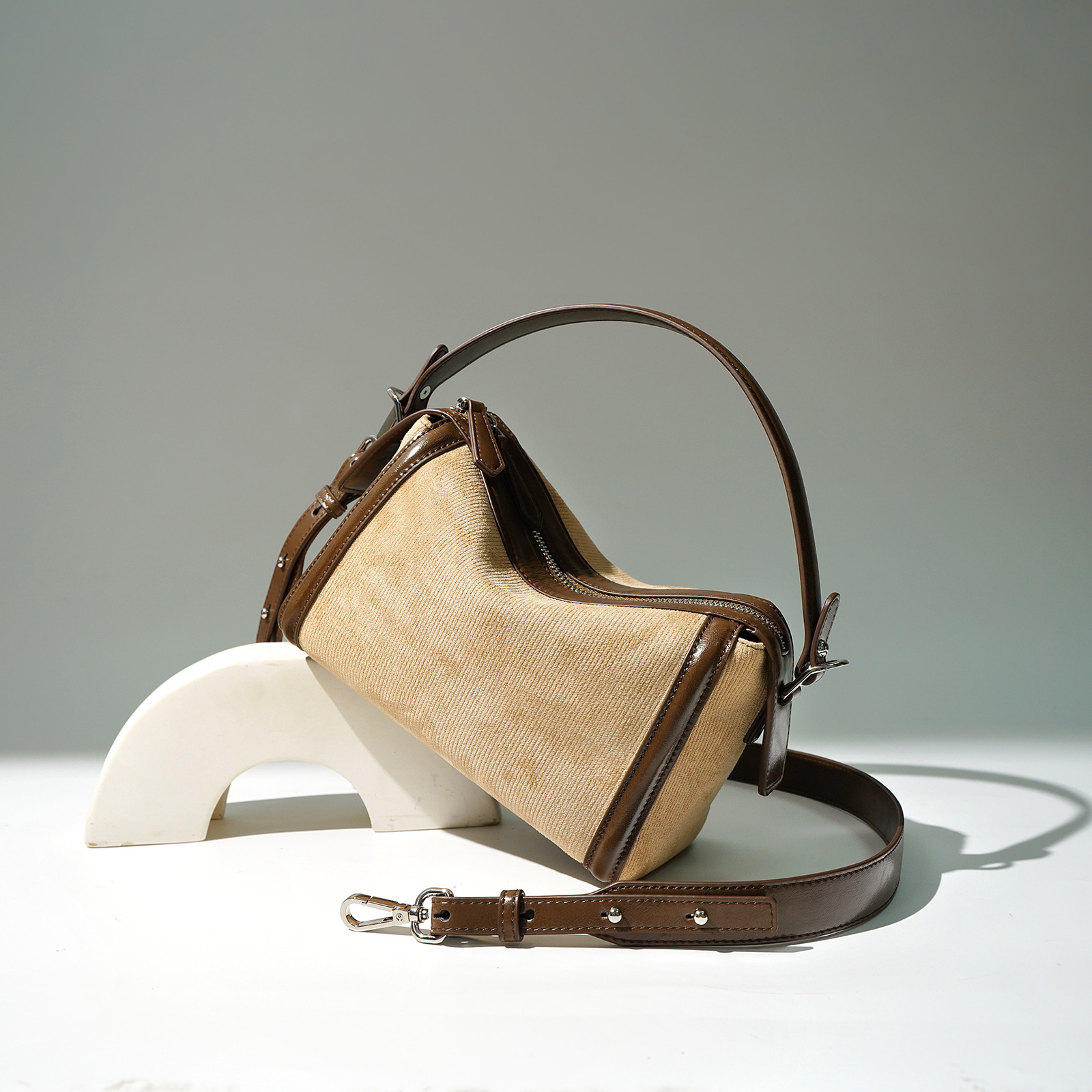 Second-layer cowhide pillow bag colour options