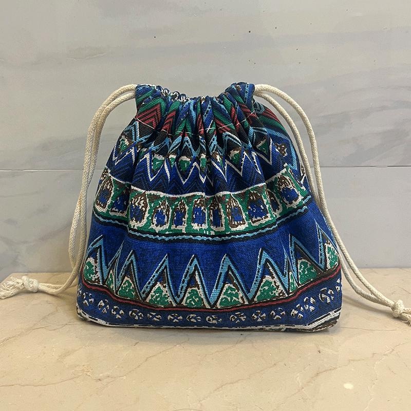 Cute Japanese-style Bento Bag With A Creative Design