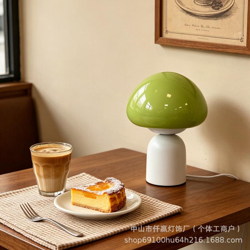 Mushroom Glass Table Lamp, picture 5 of 7