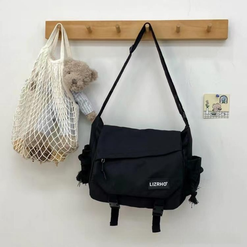 Large-capacity Vintage Work-style Nylon Crossbody Bag