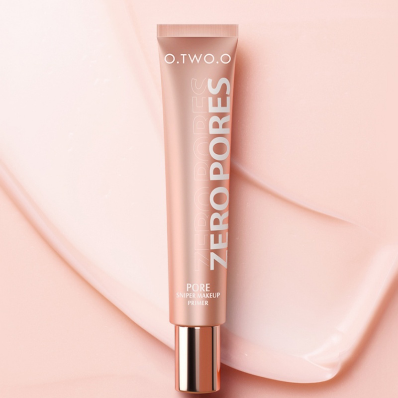 Flawless Pore-Blurring Concealer For Women