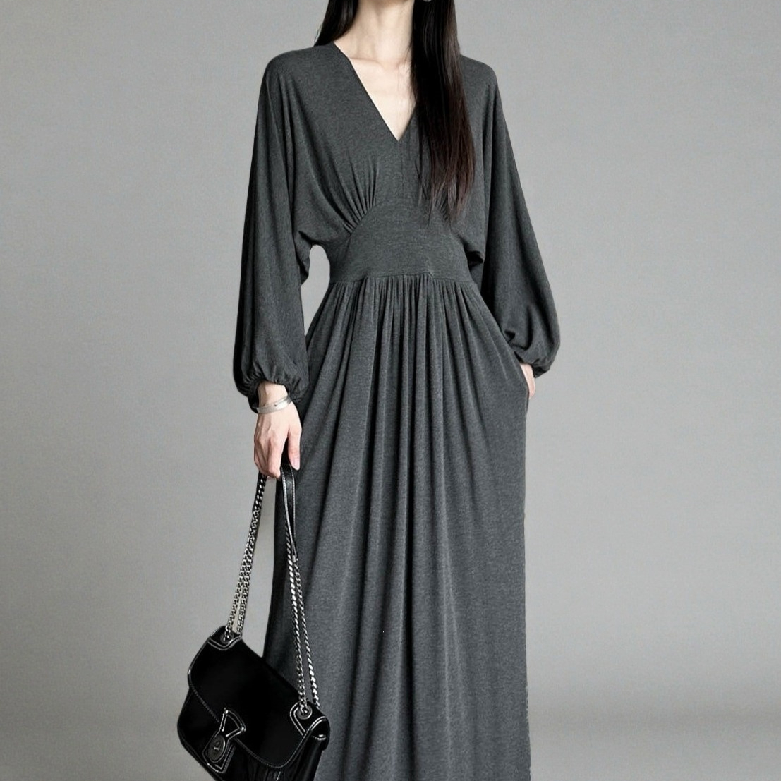 French-style V-neck Pocket Dress