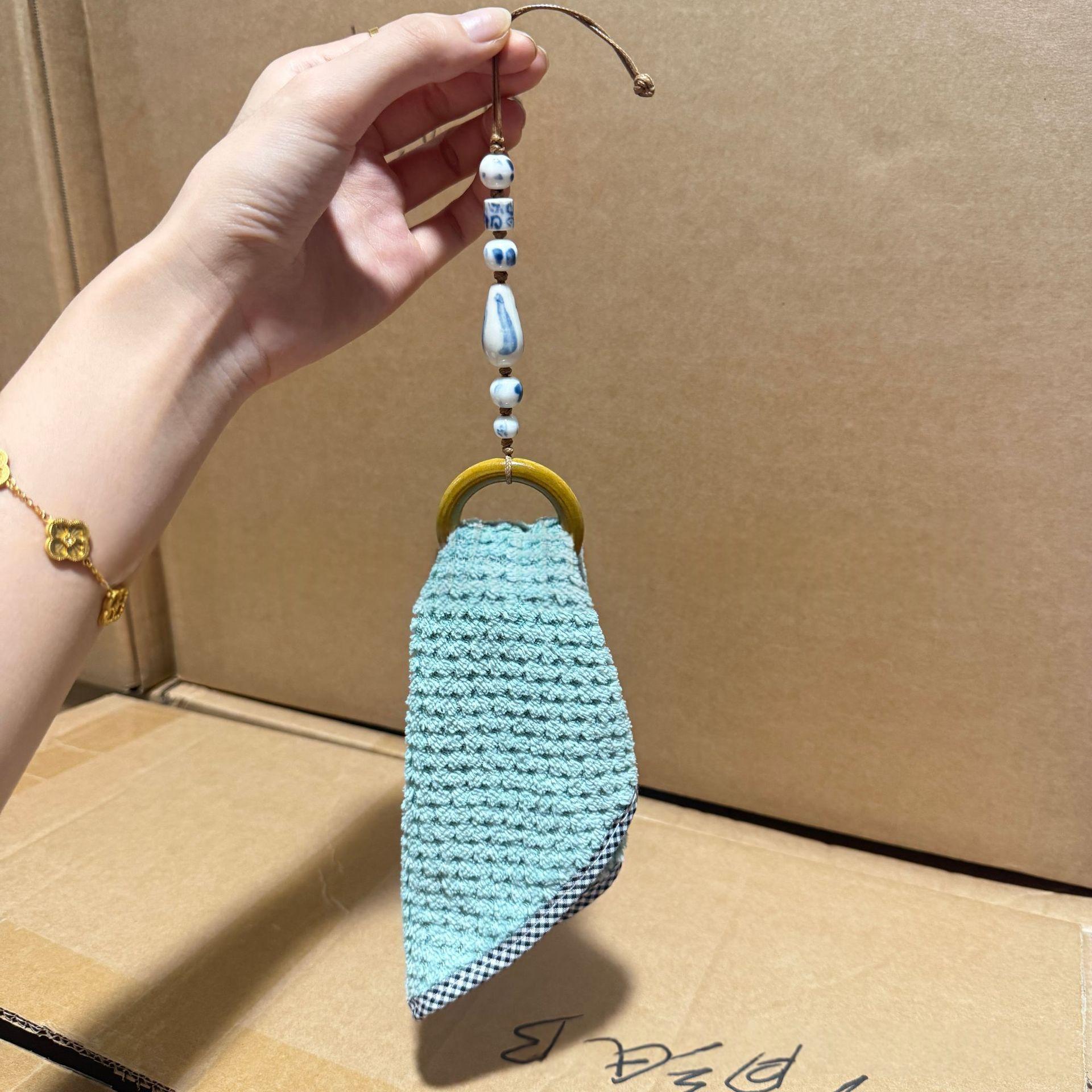 Cute Trendy And Practical Beaded Towel Rack