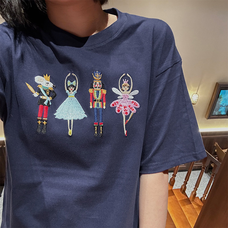 Embroidered Vintage Versatile Short-sleeve Cotton Top — image 1