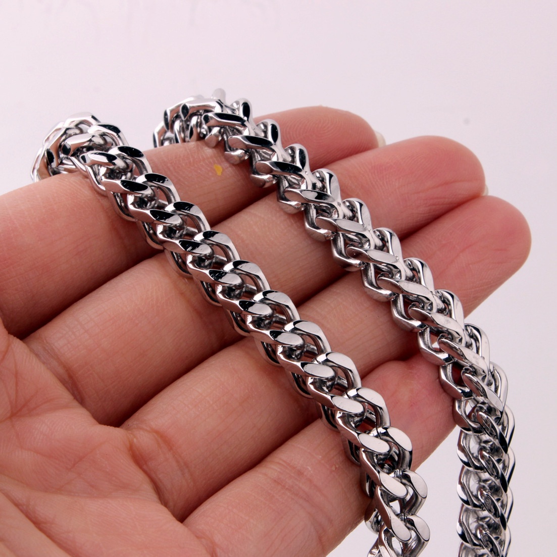 https://oss-cf.cjdropshipping.com/product/2026/09/04/03/1a104bee-f791-4f54-9c7b-6247de6115ba.jpg
