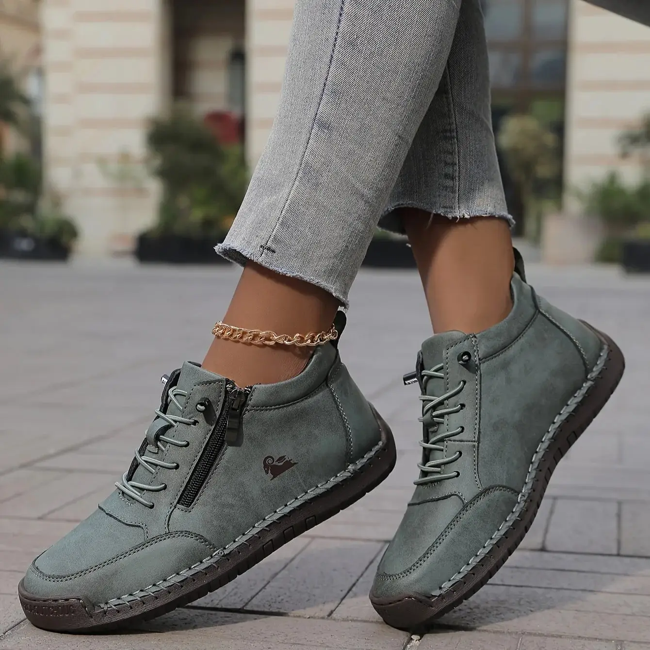 Hand-stitched Womens Shoes Soft Sole Flat Casual