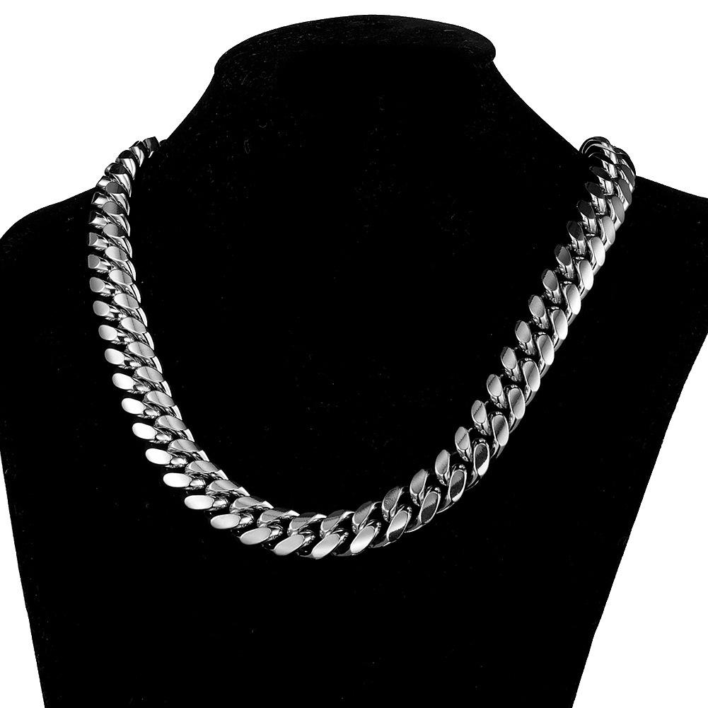 Steel-colored Necklace With A Dragon-head Clasp Made Of Stainless Steel