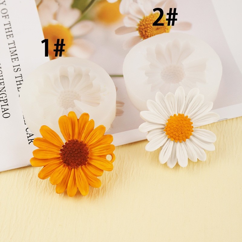 Daisy Silicone Mold With Or Without Holes
