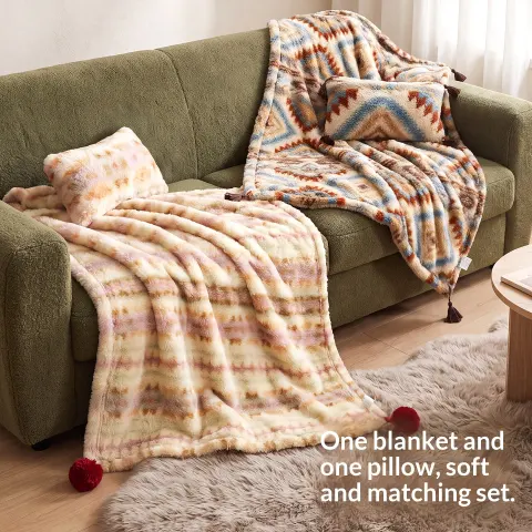 Cat Autumn Winter Warmth Blanket and Pillow Set