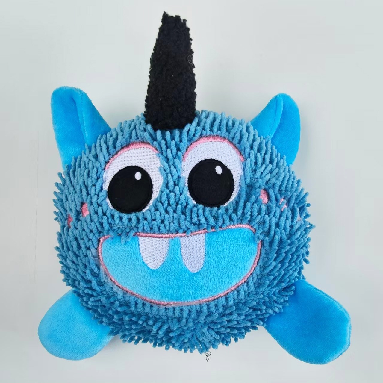 Tear-resistant Chewable Shaking And Squeaky Dog Toy detail photo 2