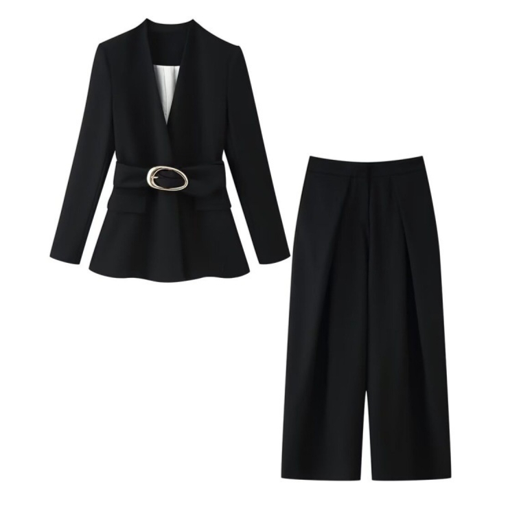 Elegant Commuter-style Blazer And Pants Set With A Belted Waist