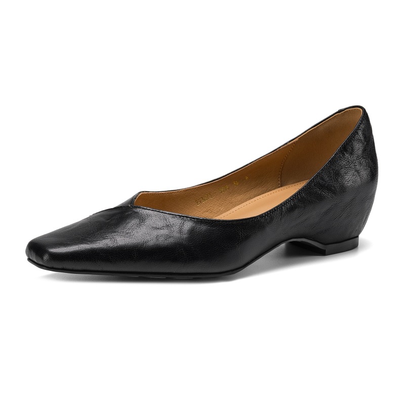 Women's Vintage Leather Shoes With A Square Toe And Sheepskin Upper 592f9631 3926 4940 A6ca 31b5cbe936ce