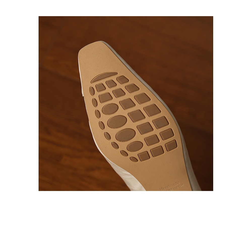 Women's Vintage Leather Shoes With A Square Toe And Sheepskin Upper Ab841e67 805d 4e2e A2ba 201b78f9f241