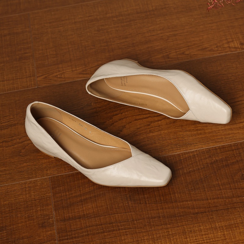 Women's Vintage Leather Shoes With A Square Toe And Sheepskin Upper F2177dab D786 4181 A924 16a069ece468
