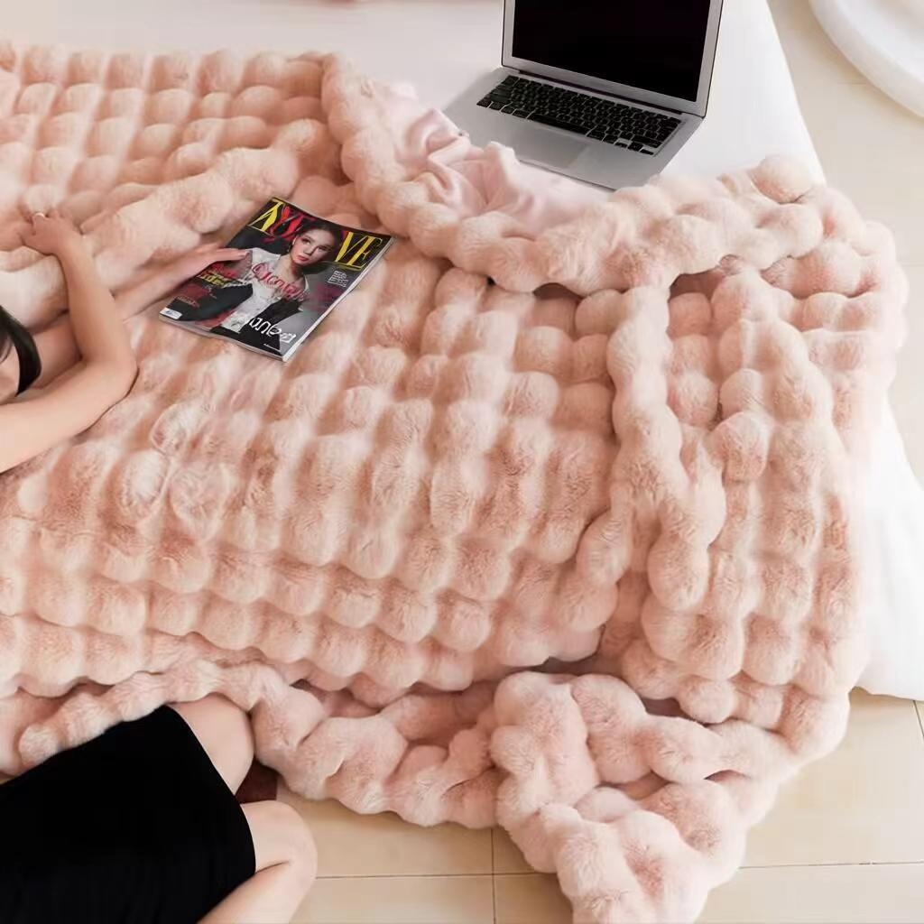 Sofa Blanket Is Super Soft, Comfortable, And Warm — image 15 of 17