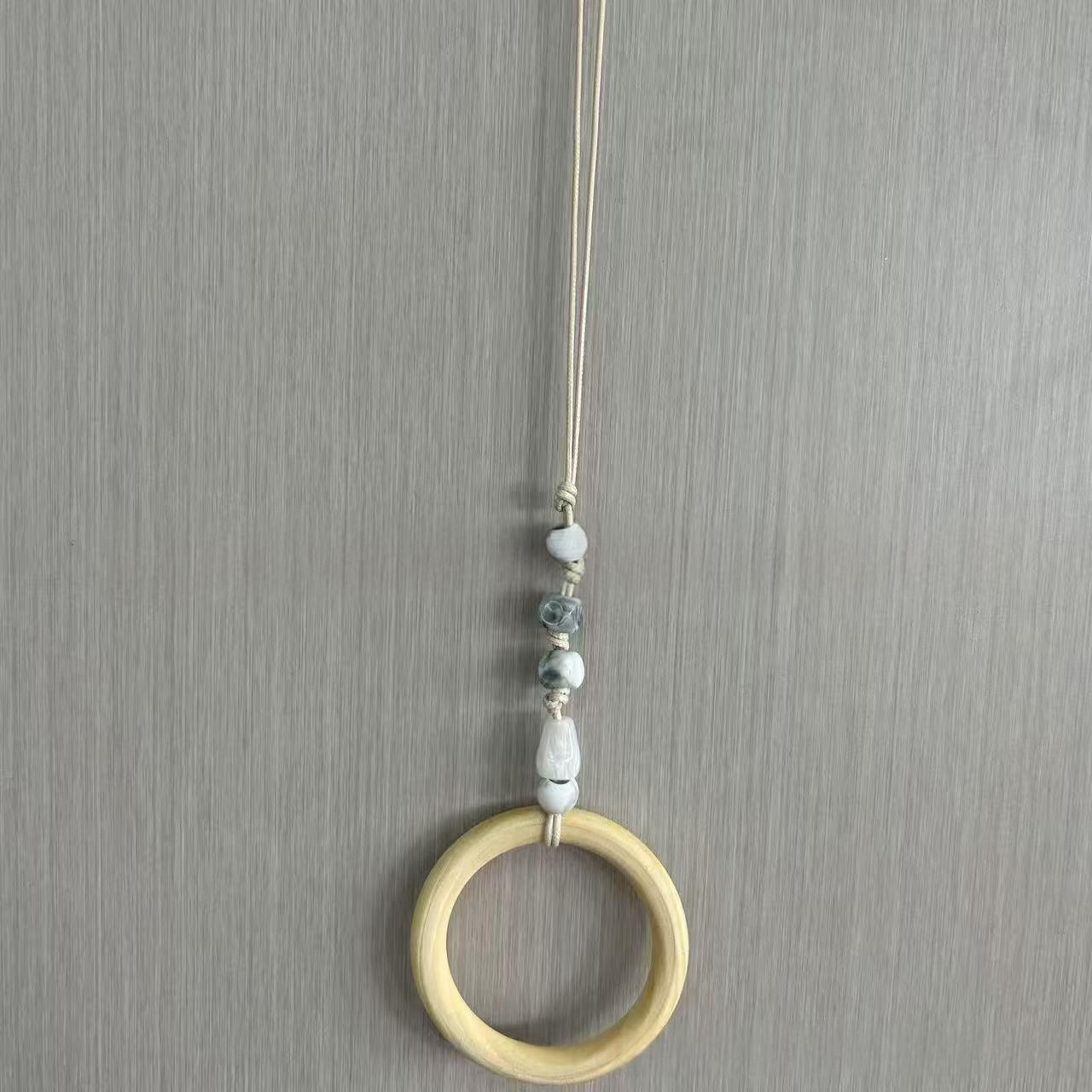 Cute And Practical Portable Beaded Towel Hanger
