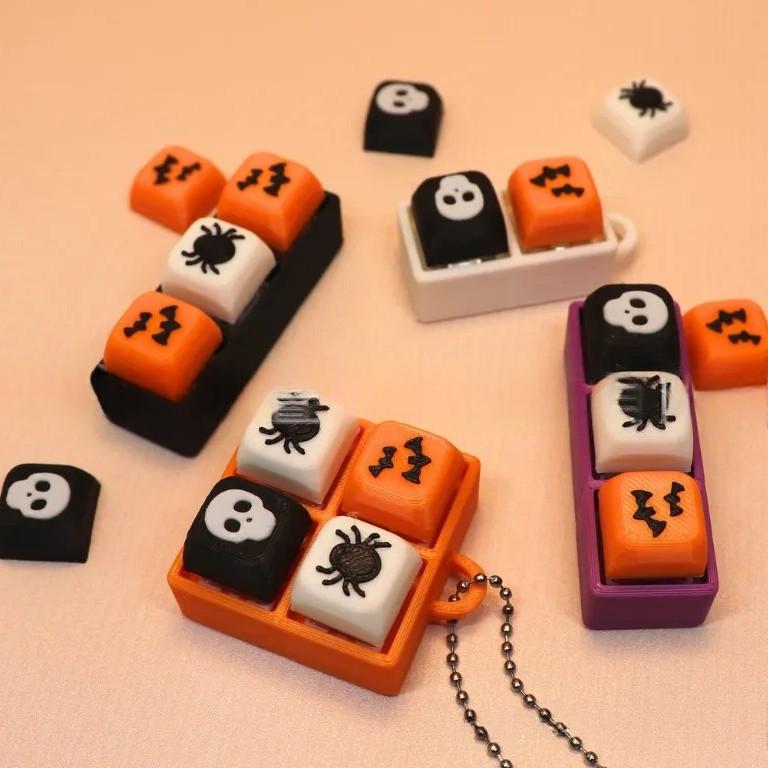 Stress-relief Clicker Toy Bag Keychain Pendant Halloween Four Grid A