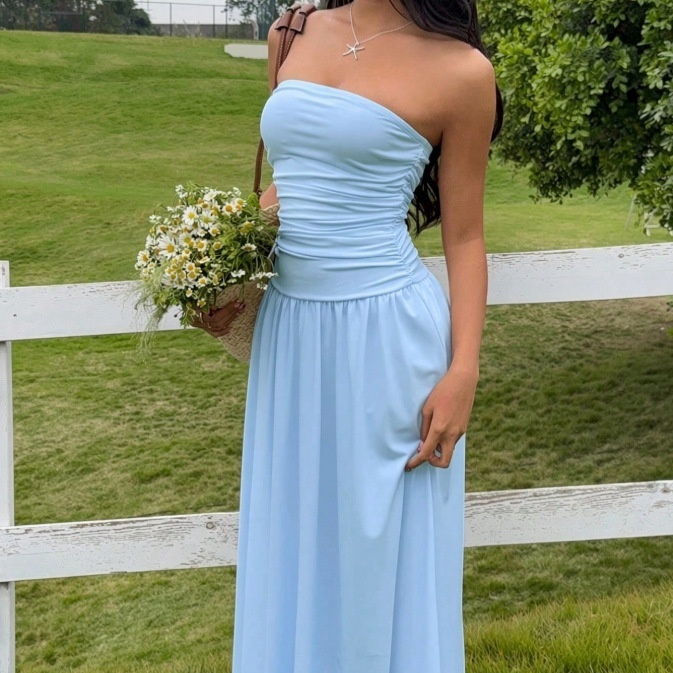 Slimming, Flowy Long-length Elegant Womens Beach Dress For Vacation