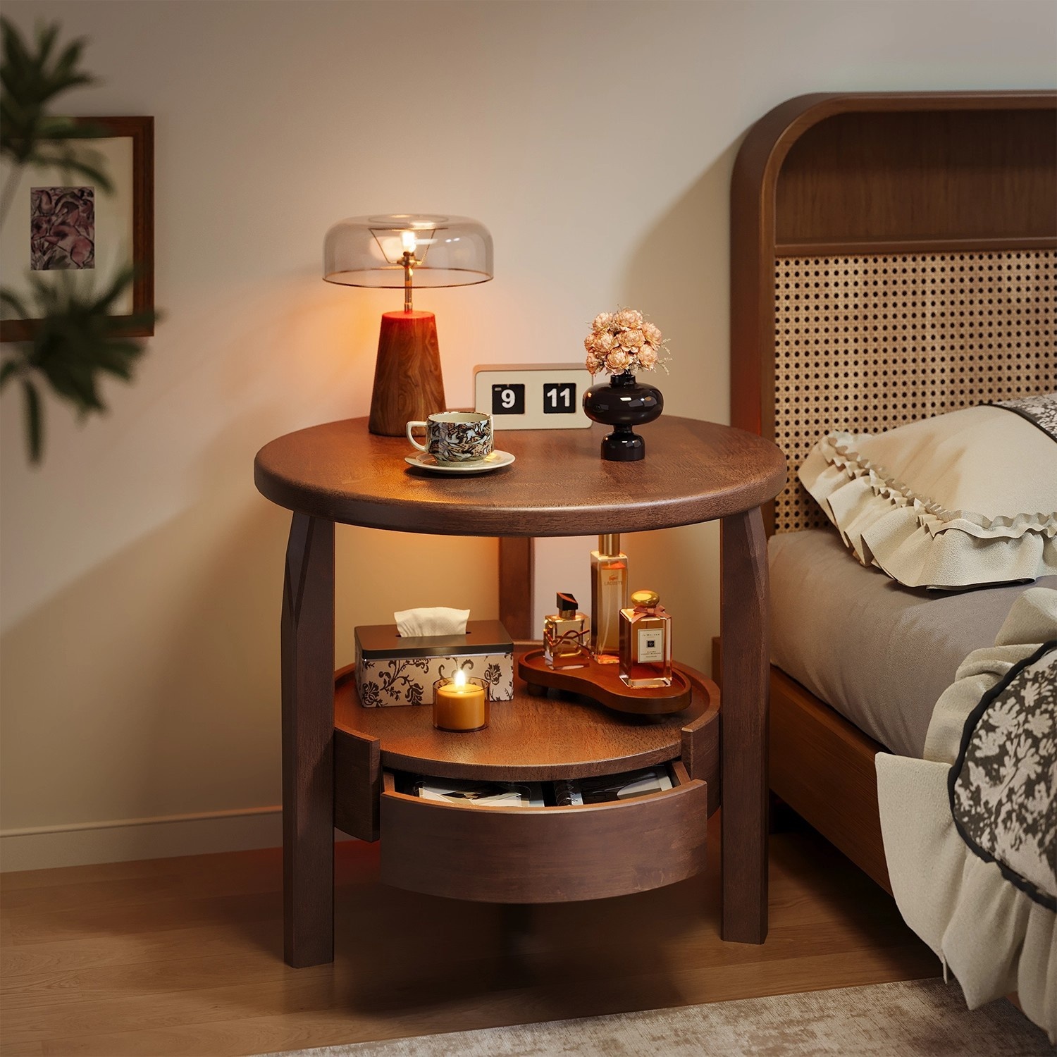 Substitute Round Creative Shelf All Solid Wood