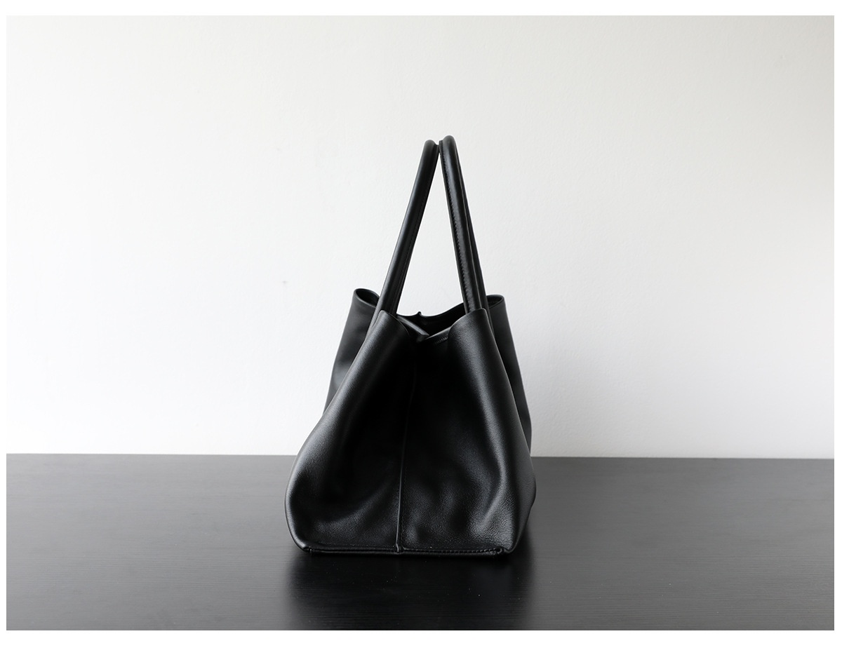 Light Luxury Minority Top Layer Cowhide Tote 1adcc70c 8f8c 4c86 B616 E6a5fb934bf6 Trans