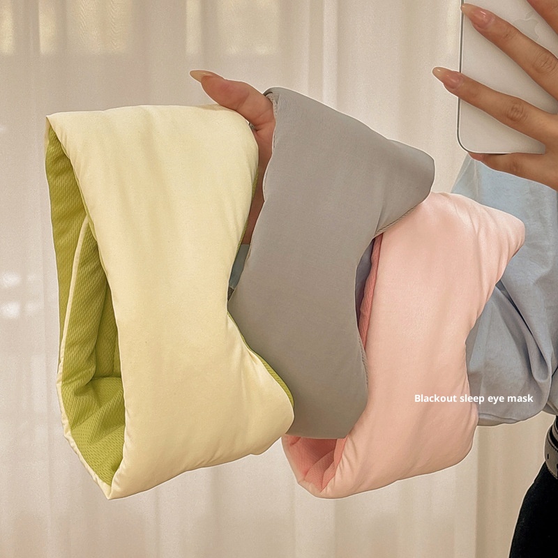 A Comfortable Eye Mask Designed Specifically For Midday Naps