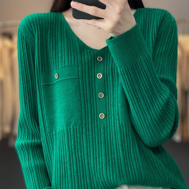 Women's Stylish V-neck Ribbed Knit Undershirt