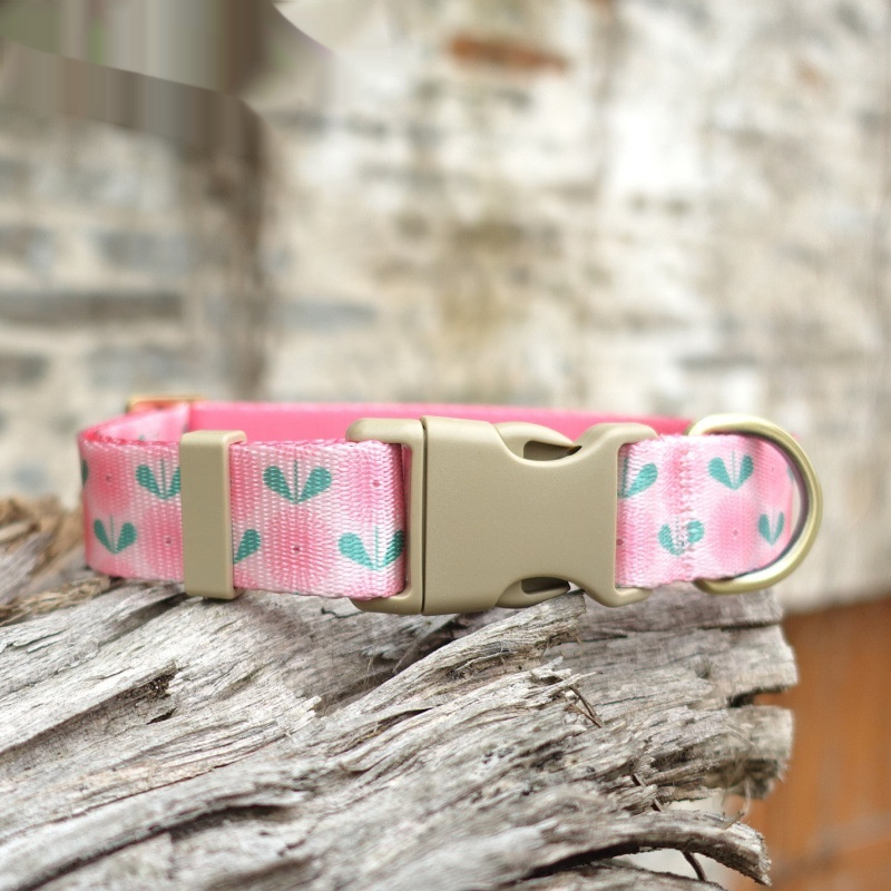 Adjustable Nylon-imitation Pet Collar detail photo 1