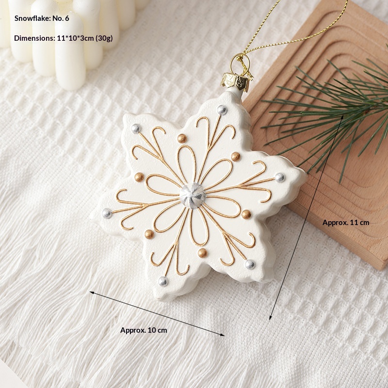 PVC Wreath and Christmas Ornaments, picture 7 of 12