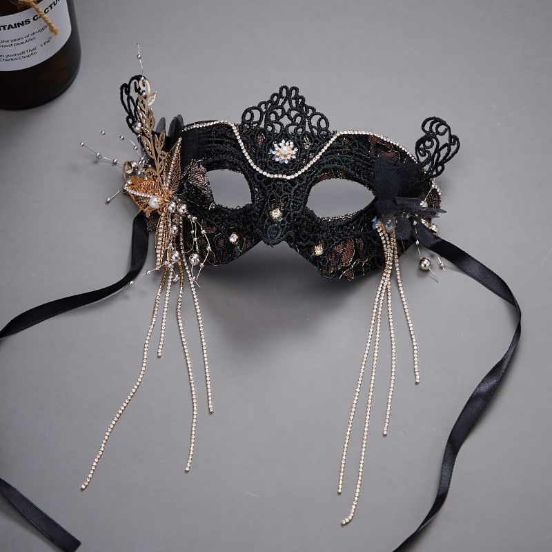 Fashionable Half-face Sexy Eye Mask For Christmas