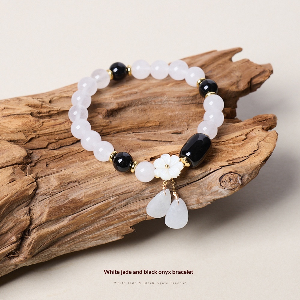 White Jade Shell Flower Bead Bracelet