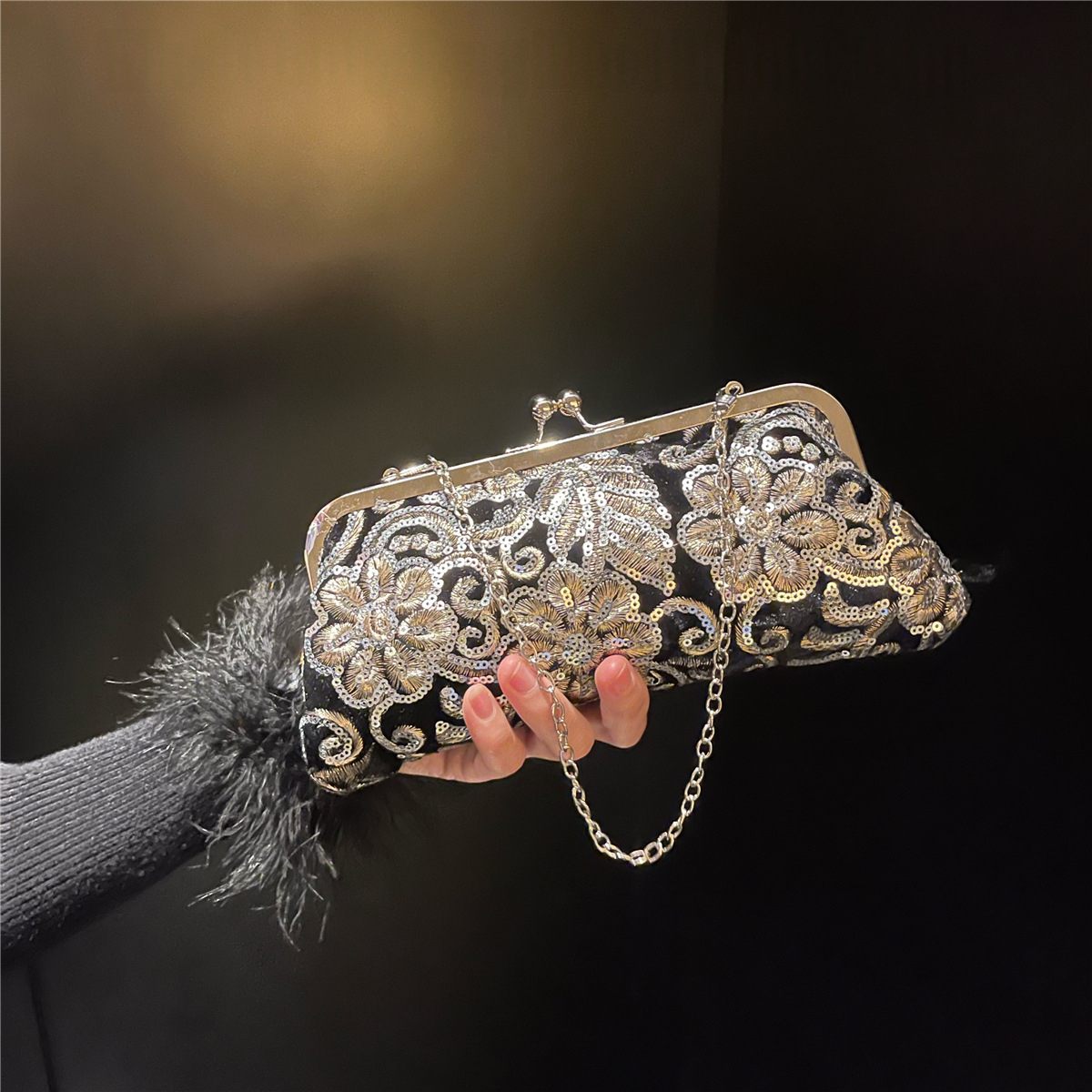 Velours Gold-Embroidered Velvet Clutch 4