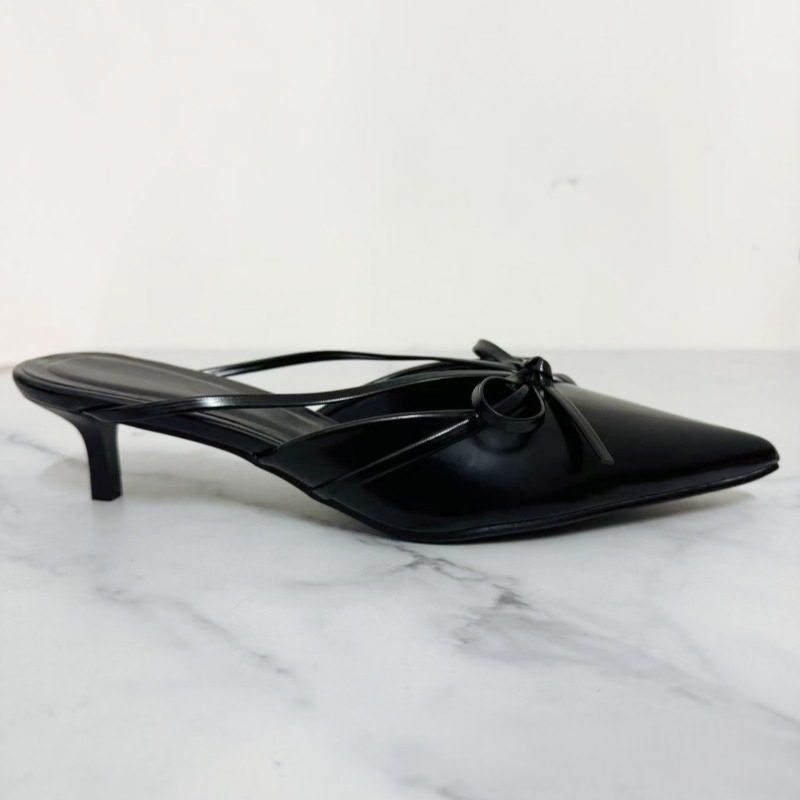 Autumn New Arrival Womens Shoes With A Shallow Closed Toe And A Green Bow